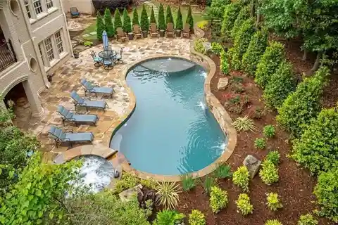 Petite Estate in Coveted Ellard