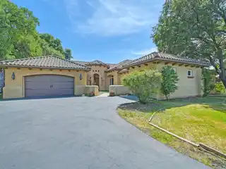 One of the Original Darkhorse Custom Homes
