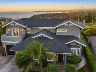 Stunning Coastal Retreat with Spectacular Ocean Views