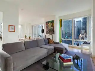 Spacious Convertible Three Bedroom at United Nations Plaza