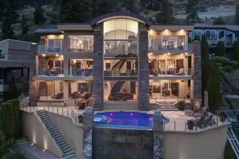 Private Waterfront Residence on Okanagan Lake