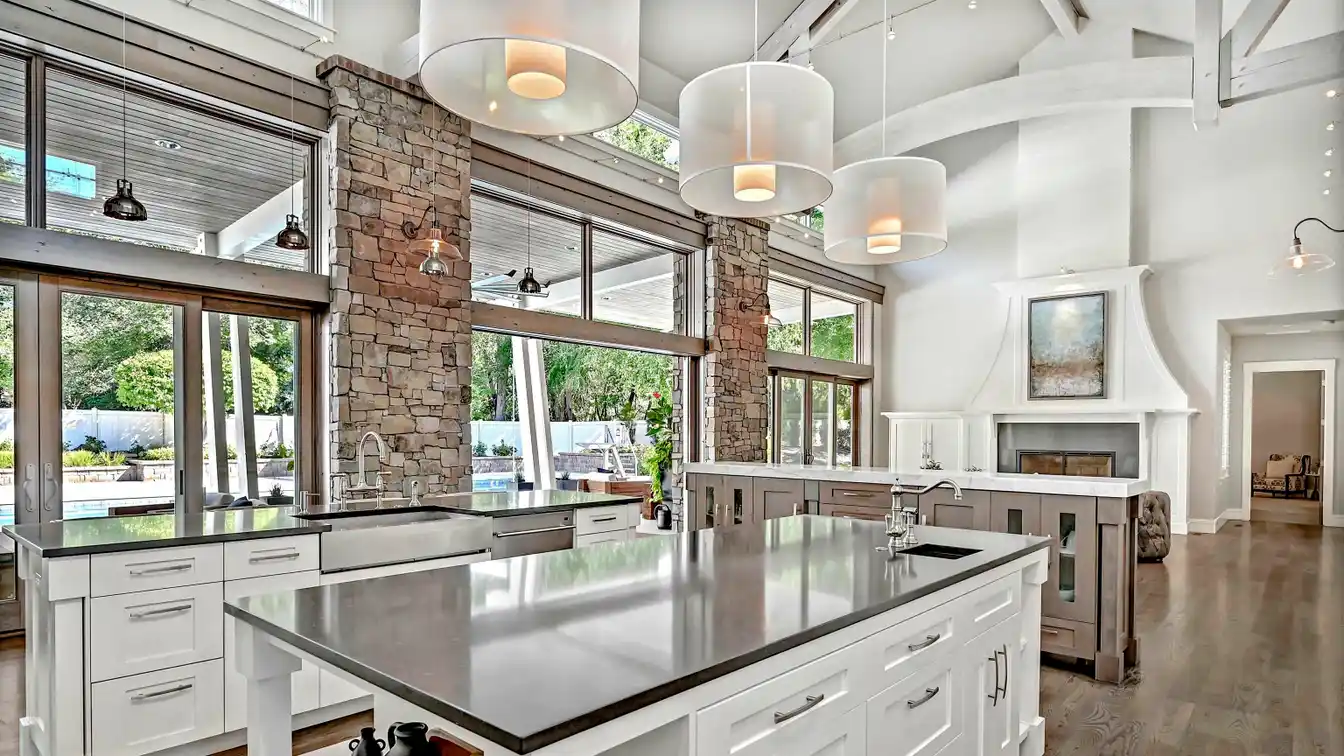 Architectural Masterpiece in the Heart of Eagle