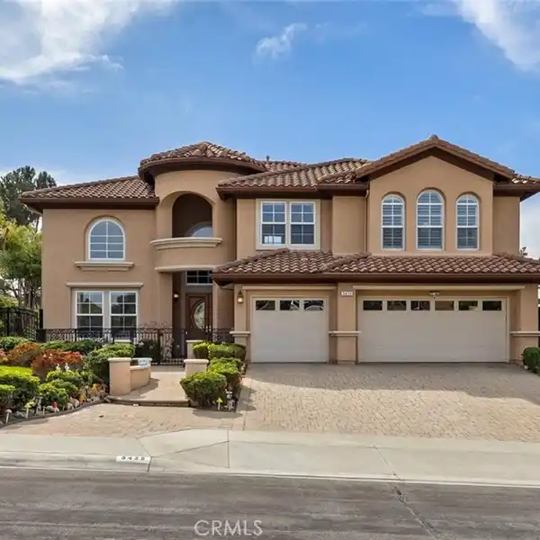 EXQUISITE EAST LAKE HOME