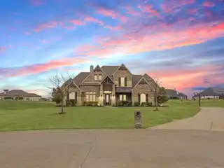 Gorgeous Home in Exclusive Gated Bella Ranch