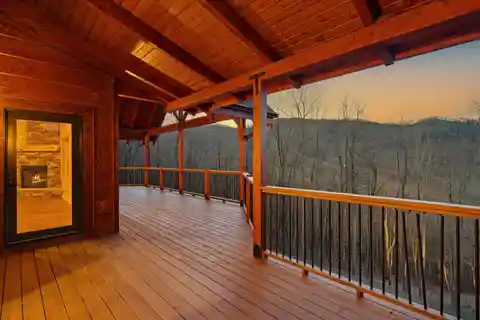New Construction Log Home in Falling Waters
