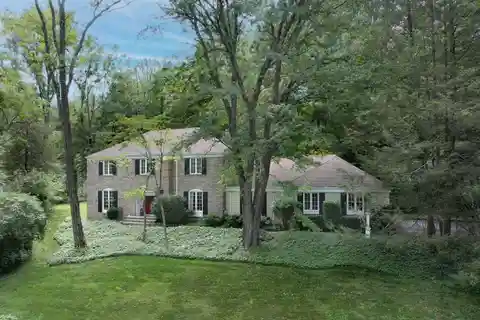 Move-In Ready Colonial Near Vibrant Morristown