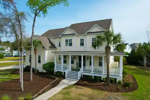 Spacious and Modern Home in Dunes West