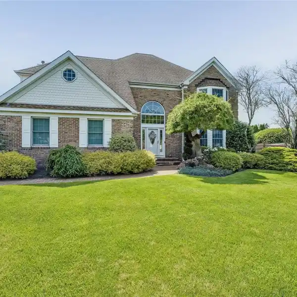 BEAUTIFULLY MAINTAINED COLONIAL-STYLE HOME