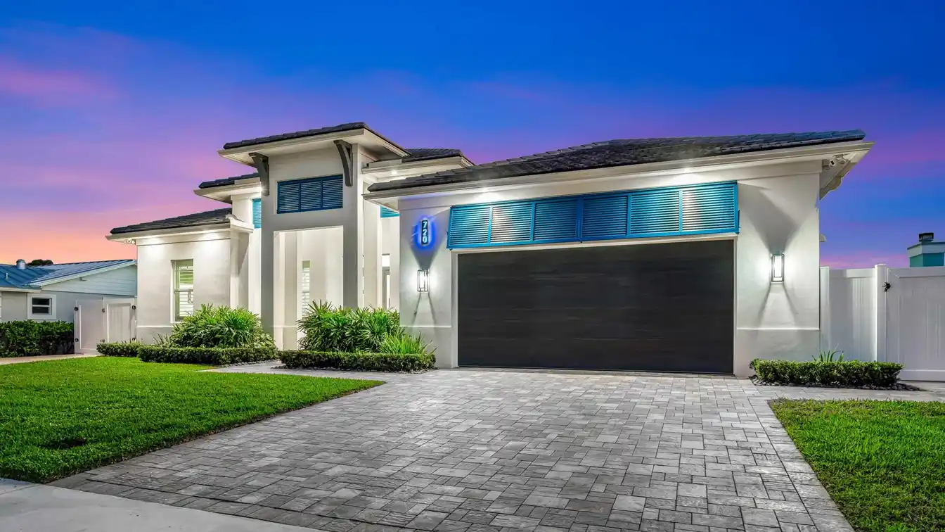 New Construction Coastal Home in North Palm Beach