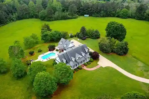 Southern Estate with Panoramic Lakefront Views