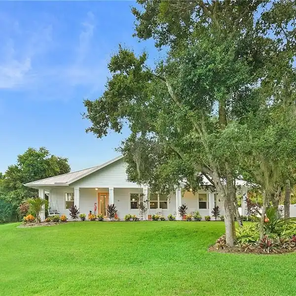 QUALITY CUSTOM-BUILT KEY WEST-STYLE HOME