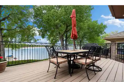 Ultimate Lakeside Living