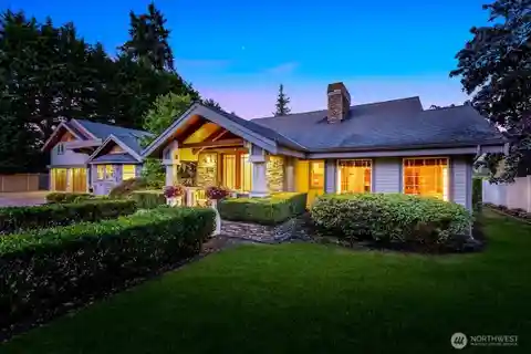 Hollywood Hill Northwest Contemporary Estate