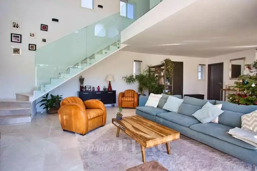 High-end Villa in an Exceptional Setting