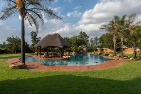 Luxurious Family Farmstead