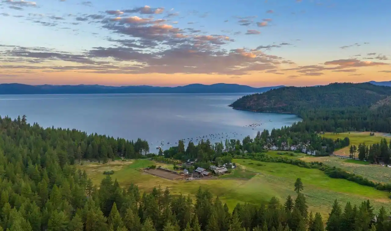 Rare Lakefront Estate - Shakespeare Ranch