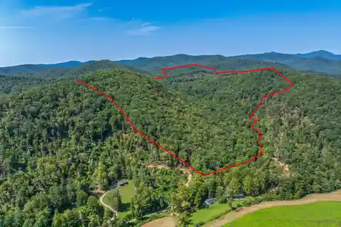 Spectacular 243 Acres