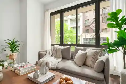 Sophisticated Two-bedroom with Private Terrace in the Heart of Flatiron