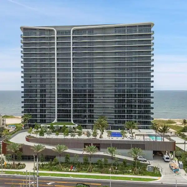 CASAMAR NEW CONSTRUCTION - OCEANFRONT OASIS IN THE SKY