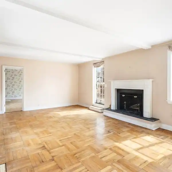 PENTHOUSE FACING PARK AVENUE