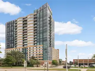 Sensational Home with Westin Hotel Amenities