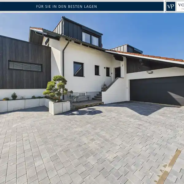 HIGH-QUALITY RENOVATED HOME