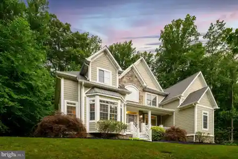Gorgeous Colonial Family Home