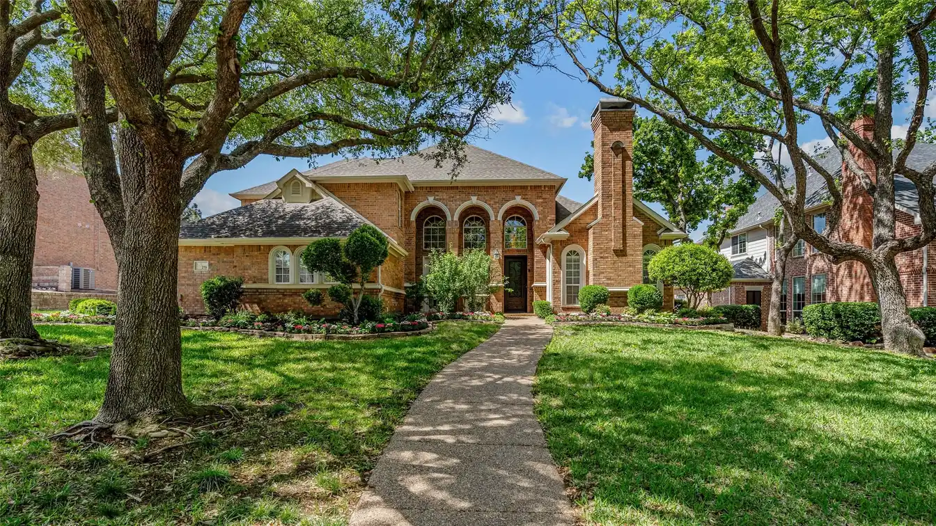 Thoughtfully Designed Residence on Whitworth Golf Course