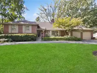 Stunning Home in Desirable Reinhardt Estates