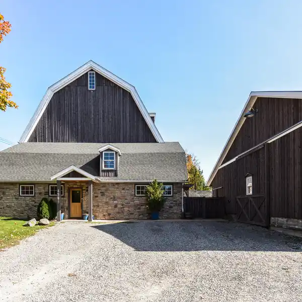UNMATCHED BARN REMODEL