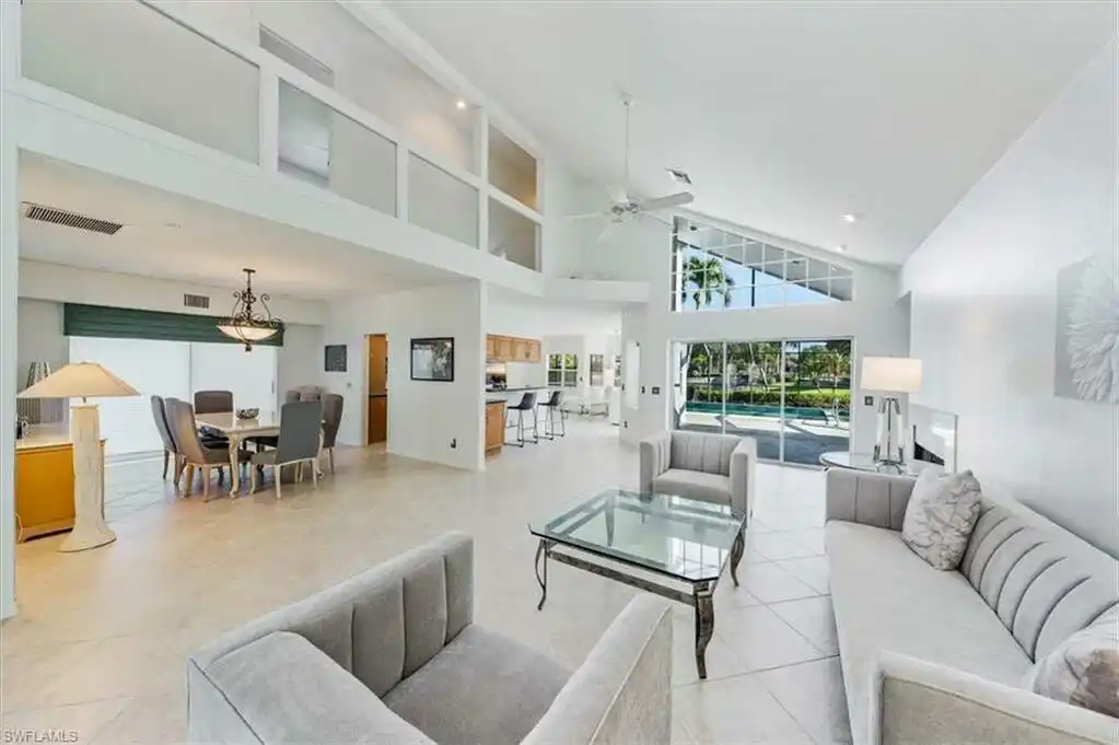 Serene Waterfront Retreat with Golf Membership Included