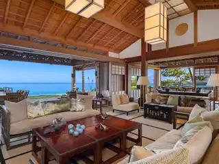 Oceanfront Fusion of Asian-Inspired Design and Hawaiian Elegance