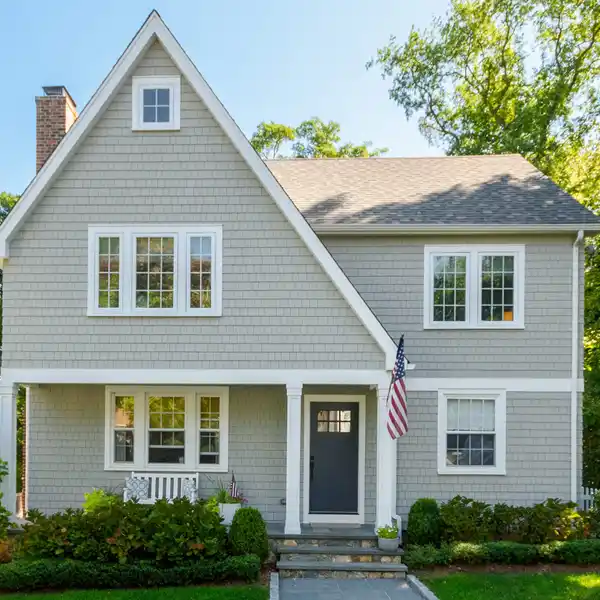 RENOVATED COLONIAL IN A PRIME NEIGHBORHOOD