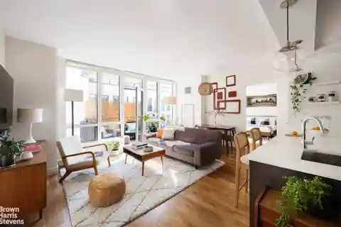 Impeccably Renovated Light-Filled Luxury Residence