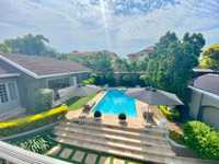 IMPECCABLE HOME IN DESIRABLE HERRWOOD PARK