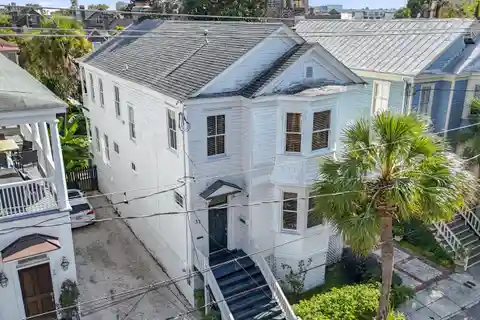 Charming Two-Bedroom Residence with Walled Garden and Balcony