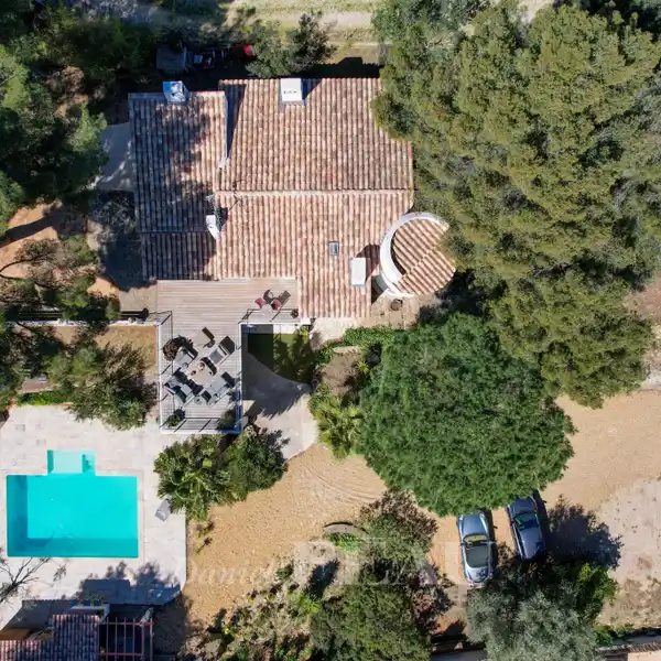 PEACEFUL VILLA WITH STUNNING SEA VIEWS
