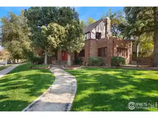 A Rare and Distinctive Property Near Csu
