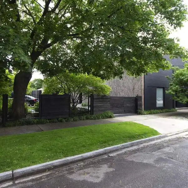 INDUSTRIAL WAREHOUSE TURNED SOPHISTICATED HOME