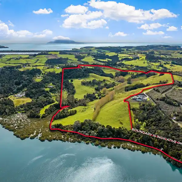 UNPARALLELED OPPORTUNITY TO CREATE A PRIVATE KINGDOM