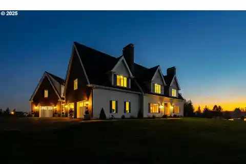 English Manor on a Serene Oasis