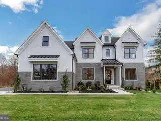 Designer Craftsmanship Meets Prime Blue Bell Location