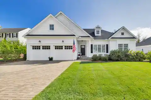 End Unit Ranch in Tidewater Village