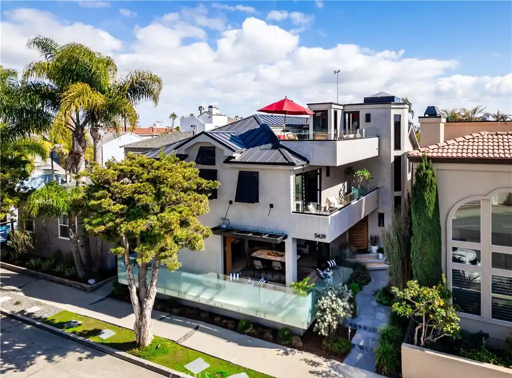 Exquisite Versatile Duplex