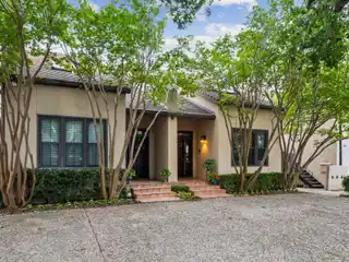 Fabulous Single-family Attached Home in University Park