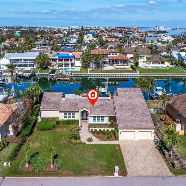 EXCEPTIONAL HOME IN SANDS POINT