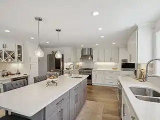 Beautiful and Spacious Five Bedroom Colonial Home