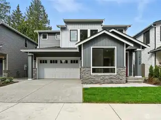 Modern Farmhouse Living in Prime Location
