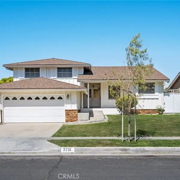BEAUTIFULLY UPGRADED HOME IN MARBLE ESTATES
