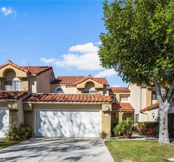 FANTASTIC PROPERTY AT THE END OF A CUL-DE-SAC